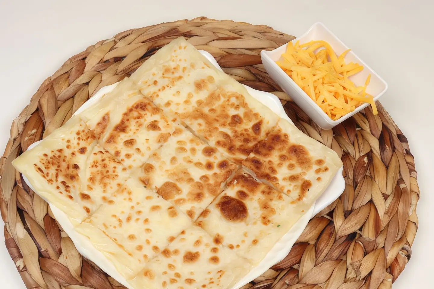 Mutabbak Salty With Cheese