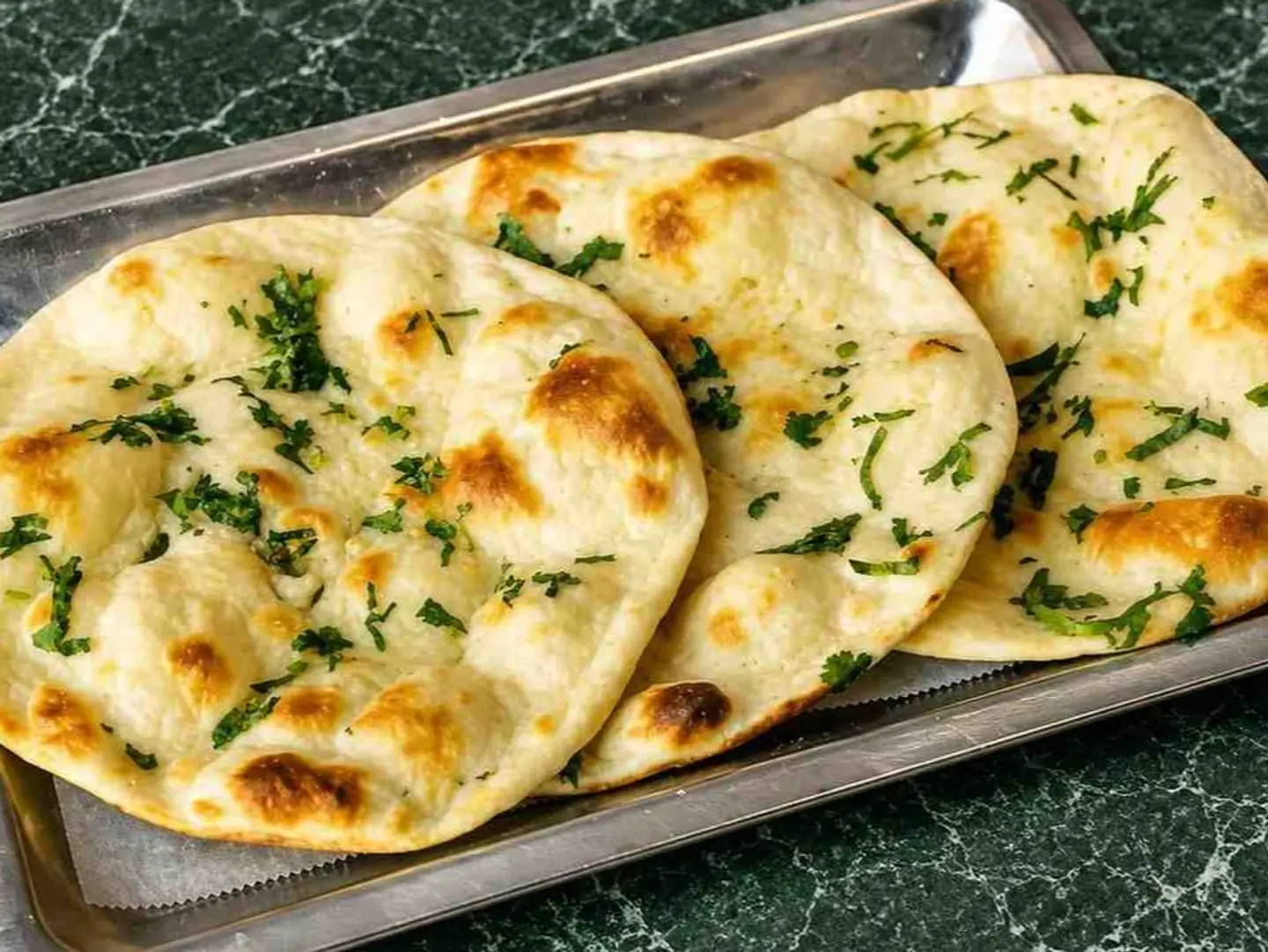 نان بالثوم