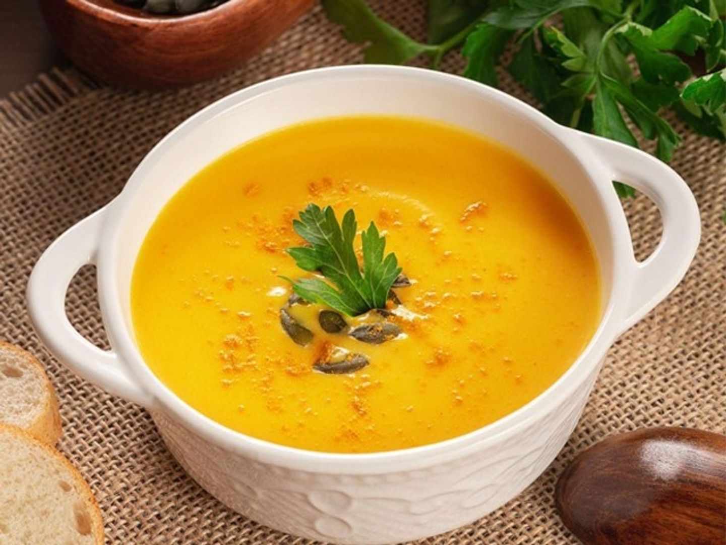شوربة عدس