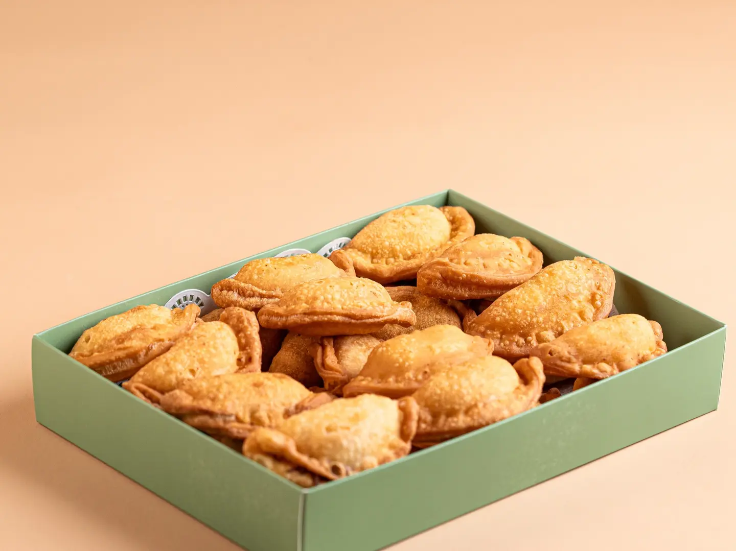 بف فطاير جبنه شيدر - ١٦ حبة