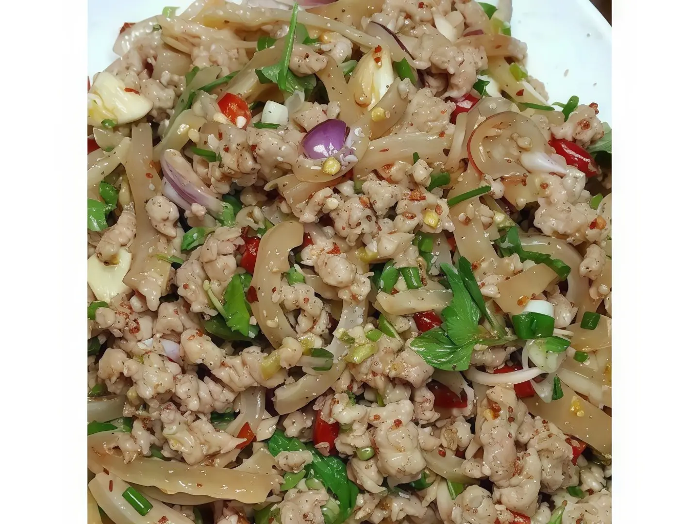 سلطة حار