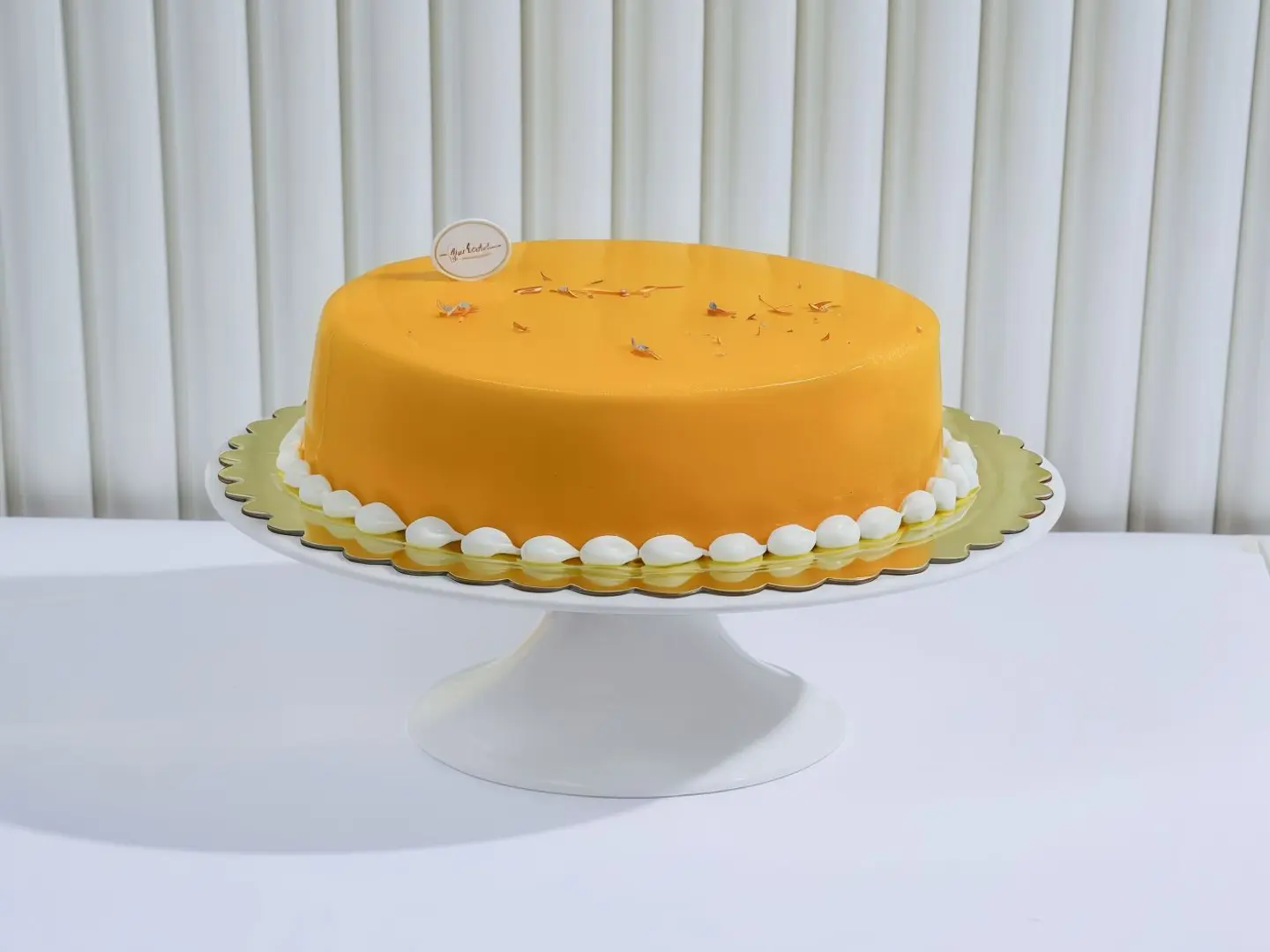 Small Saffron Cake