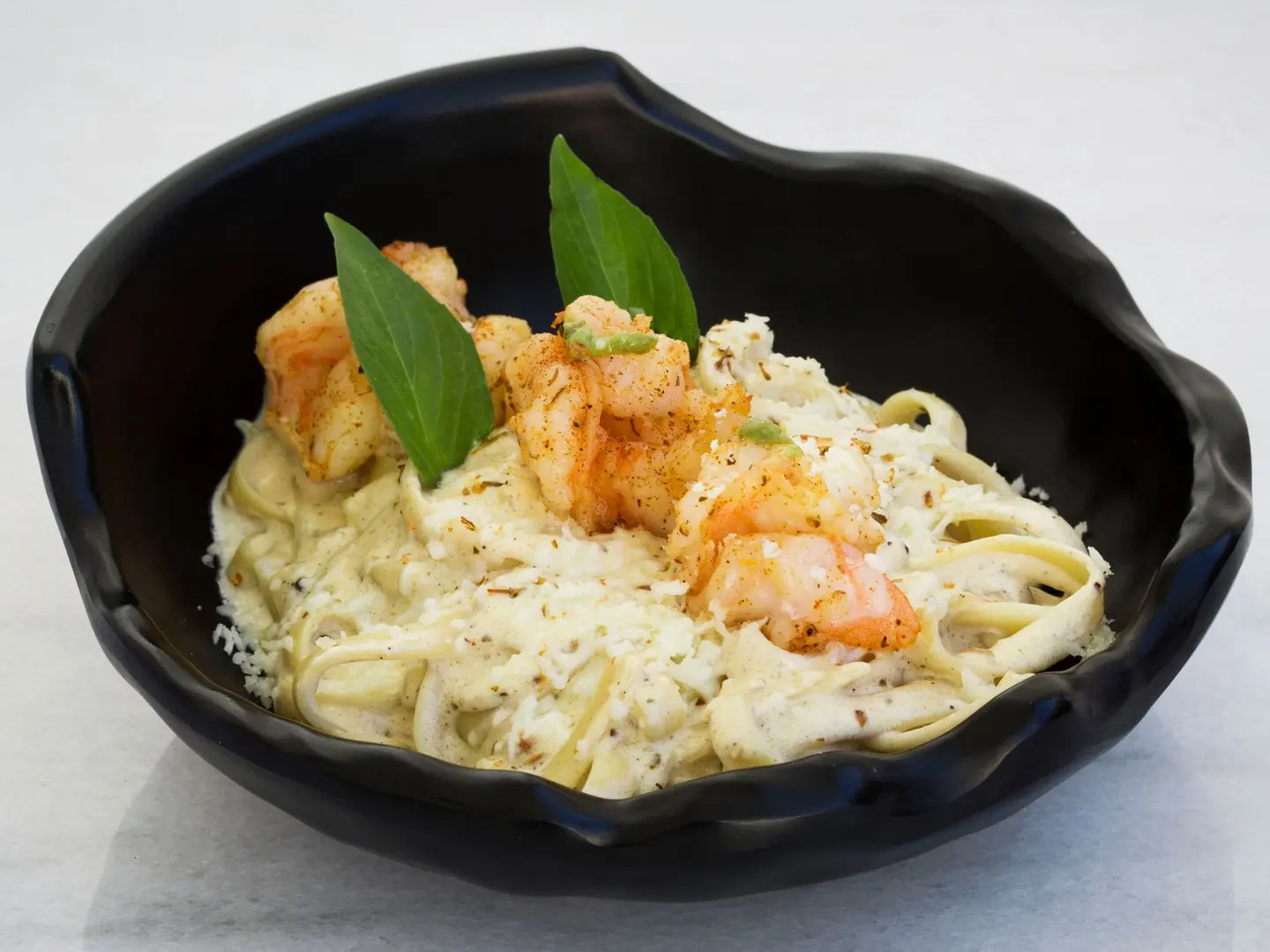 كاجون فيتوتشيني بالدجاج