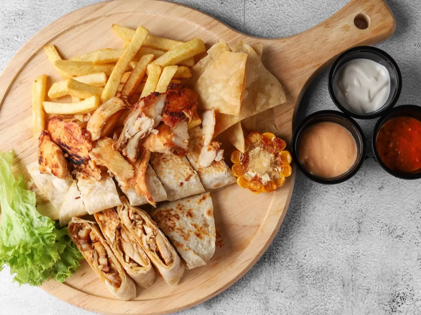 صحن شاورما عائلي -بالجبن