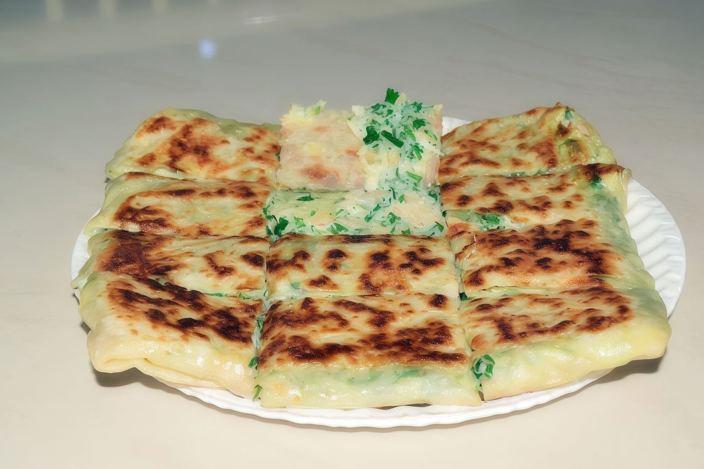 مطبق مالح بالجبن