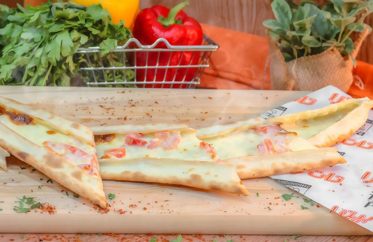 Cheese With Tomatoes