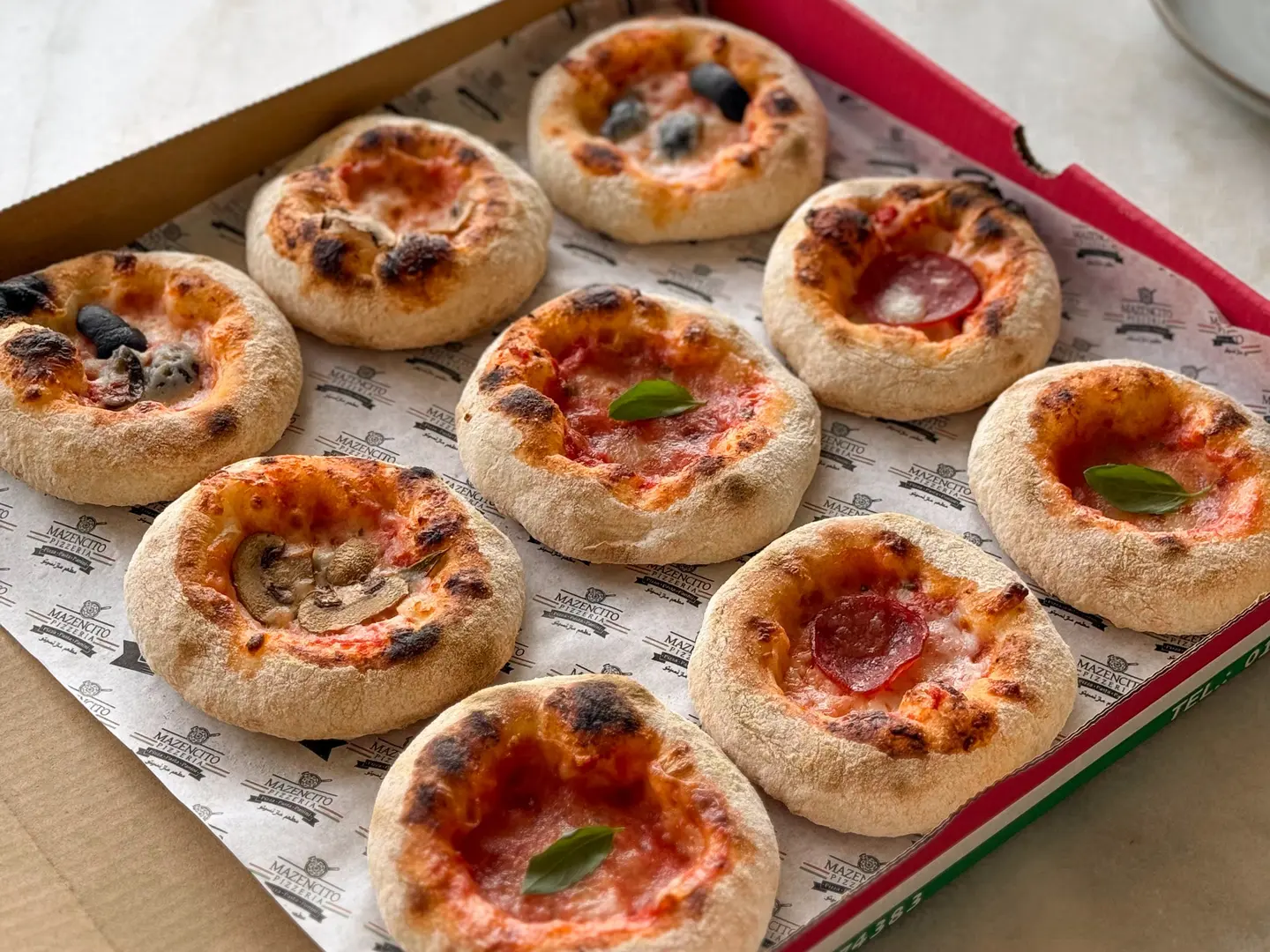 Mini Pizza Gathering Box