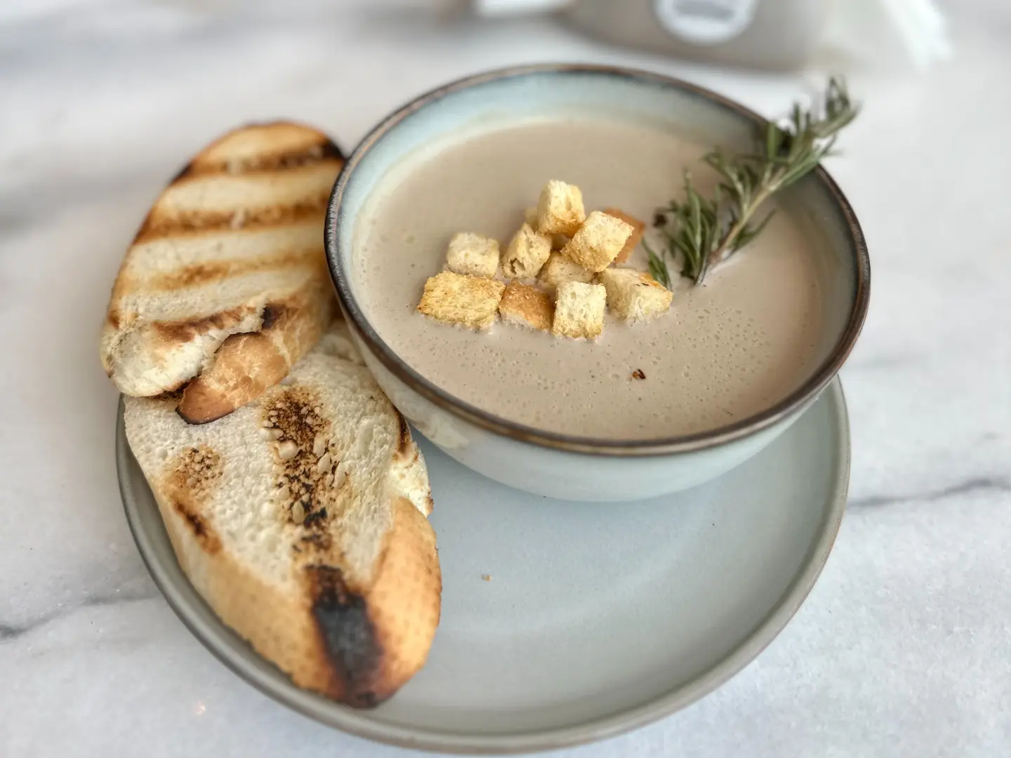 شوربة كريمة الفطر