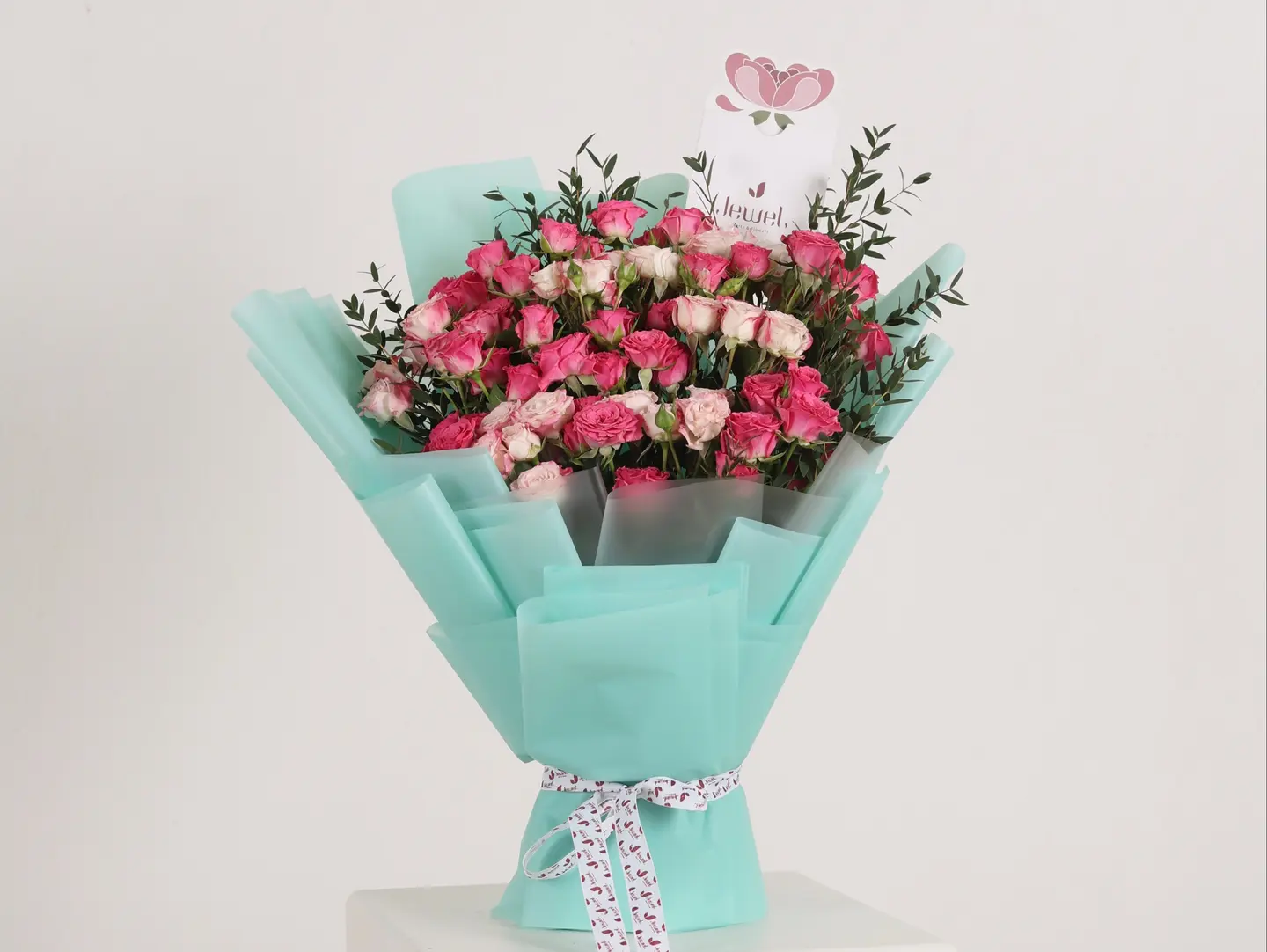 Lustrine Bouquet