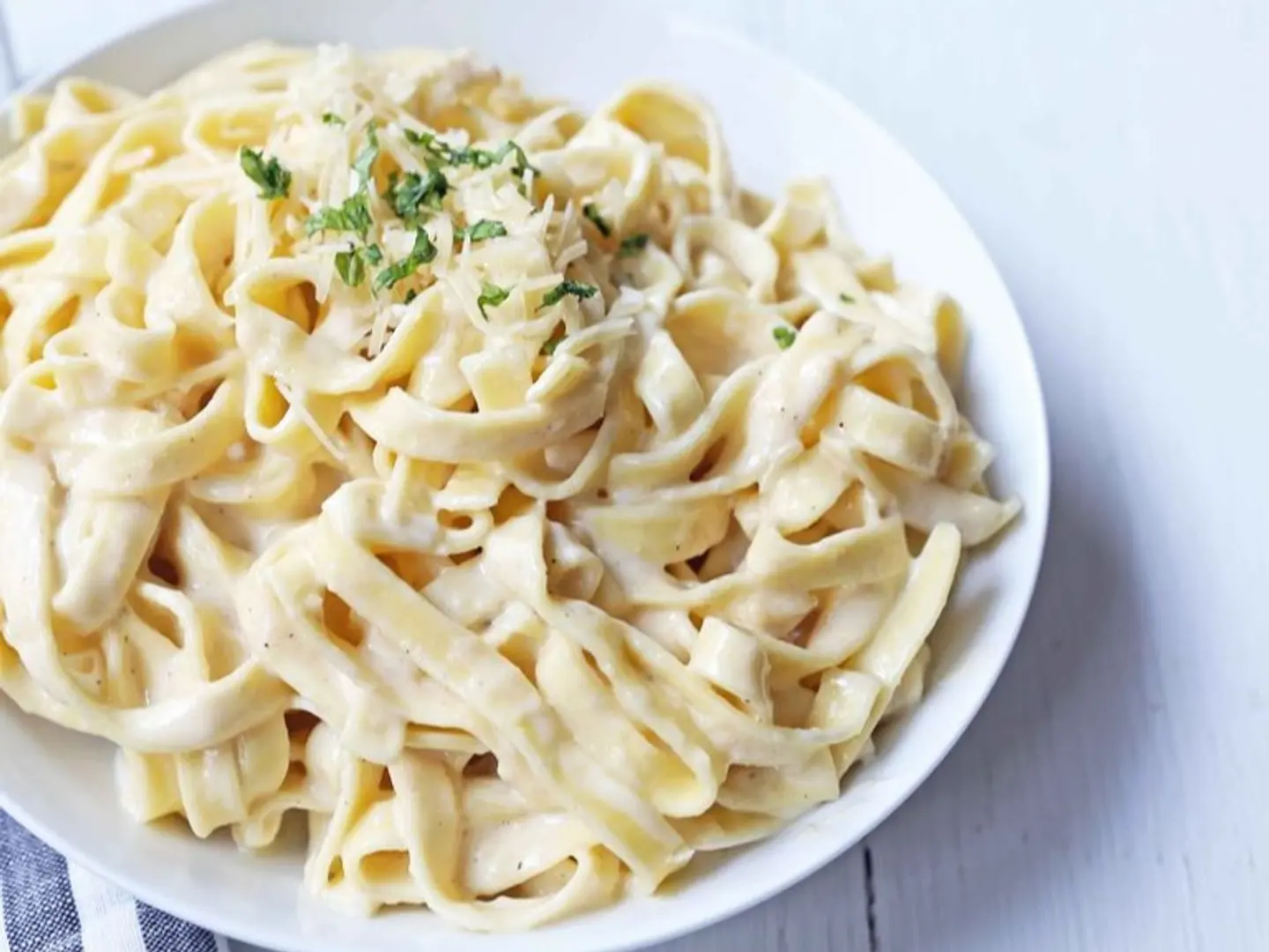 فوتتشيني دجاج