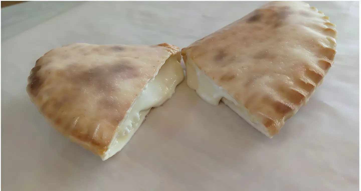 فطيرة الجبن السائل