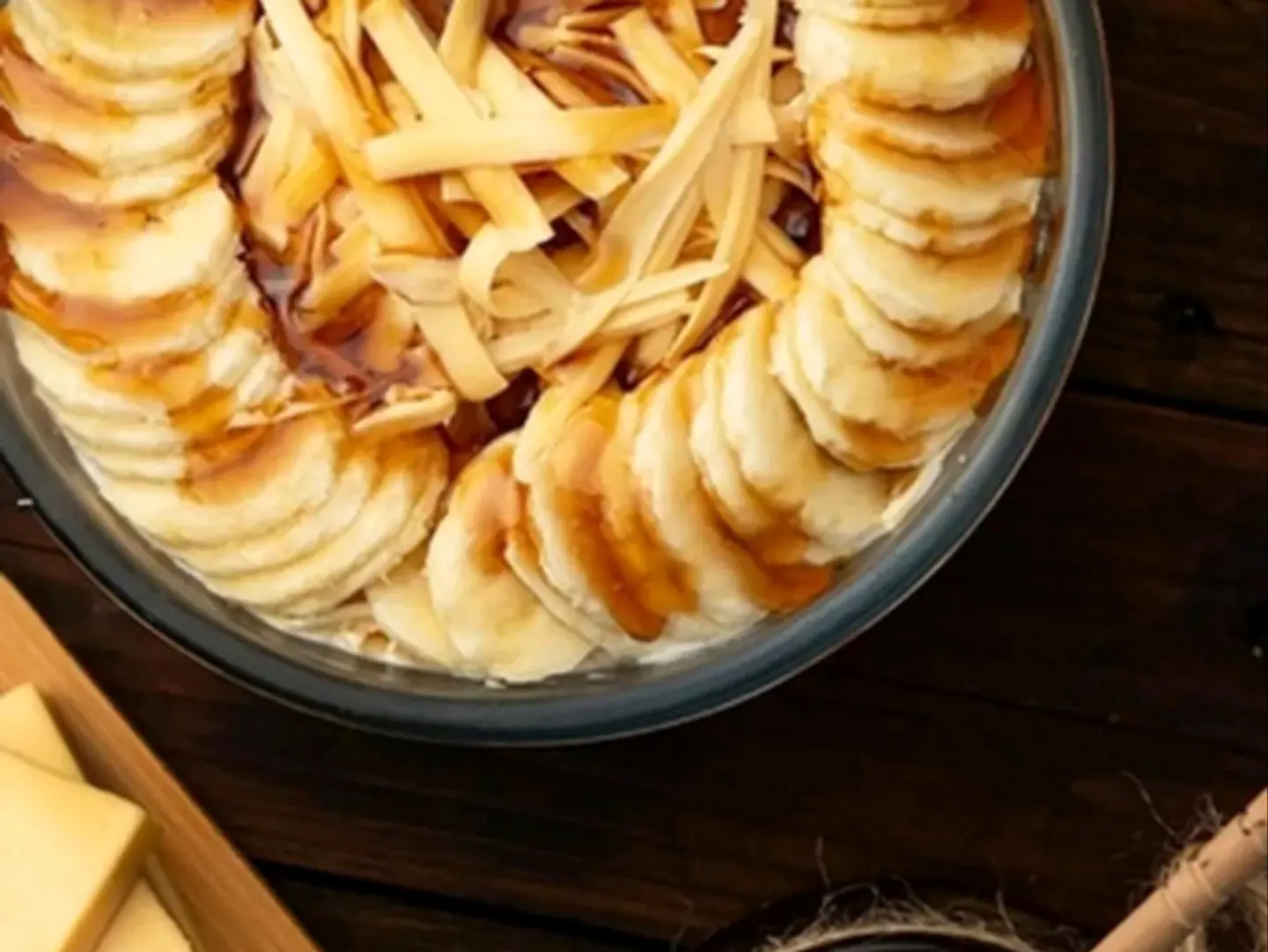 Masoub Cream And Dates