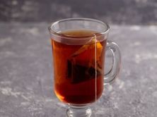 كاسة شاي احمر