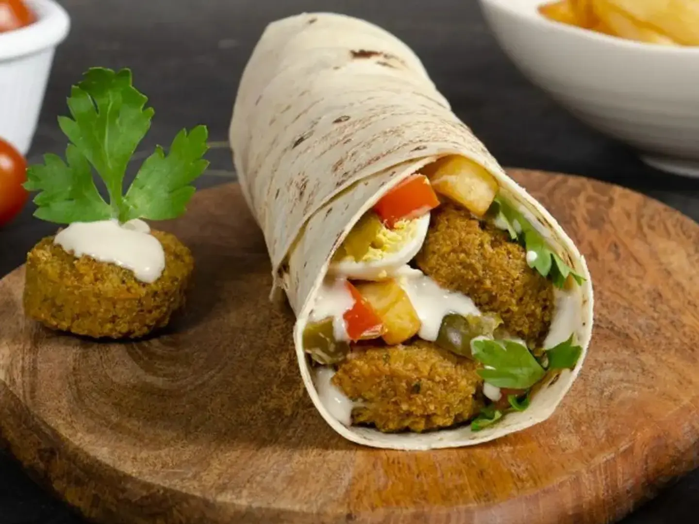 ساندوتش فلافل بدون بيض بدون حمص