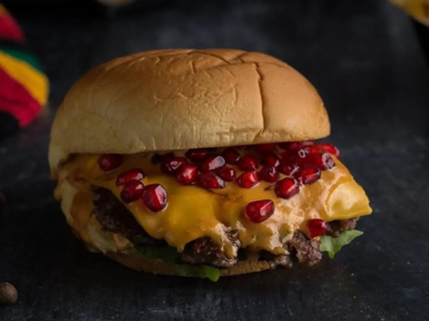 برجر لحم رمان