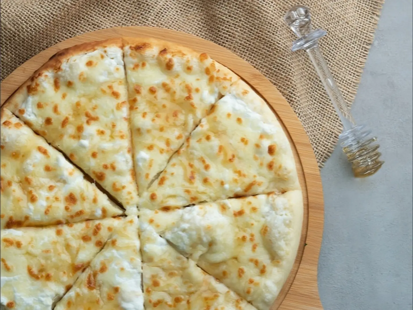 عش البلبل (كبير)