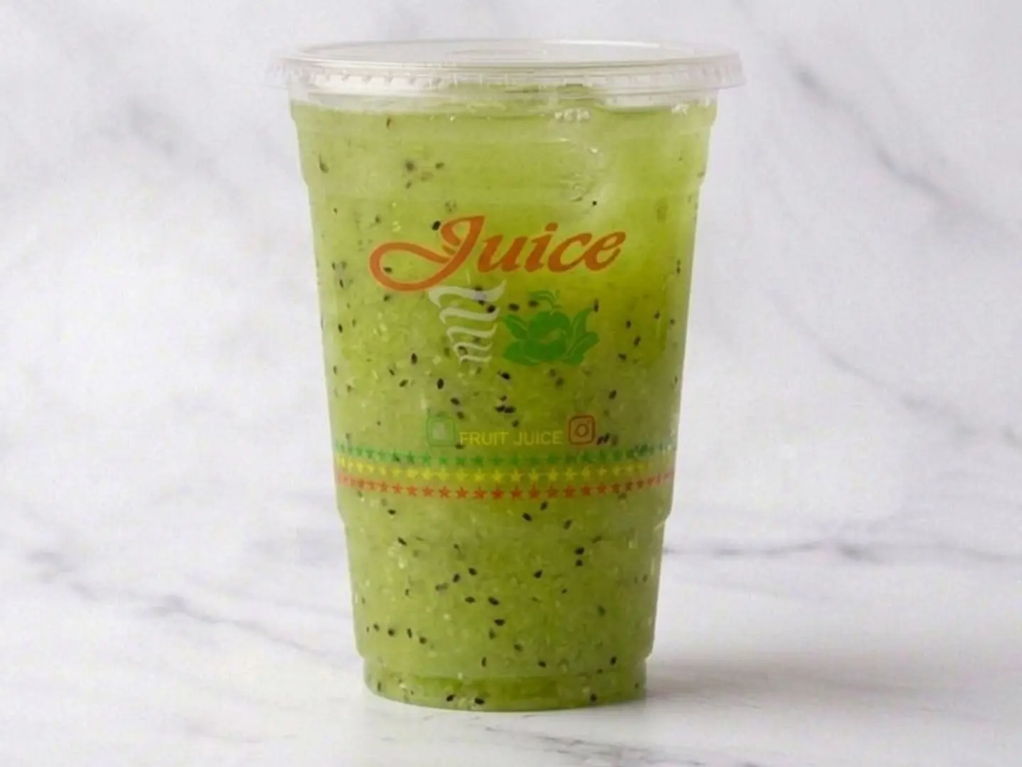 عصير كيوي وسط