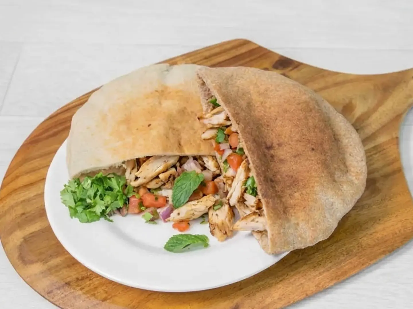 ساندوتش مقلقل دجاج