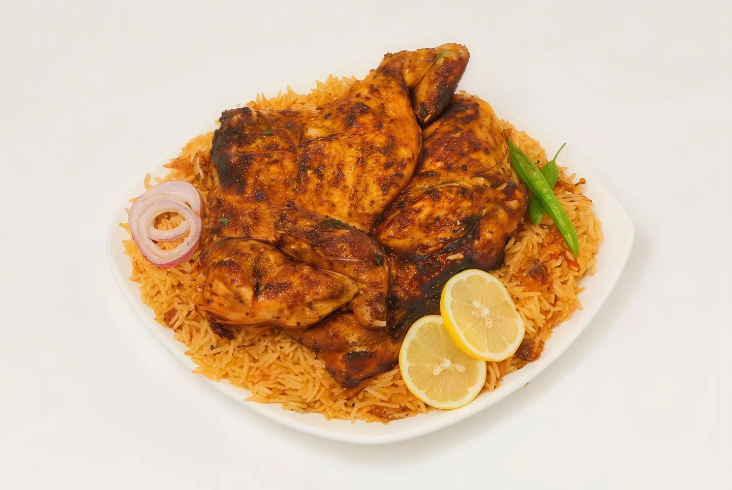 حبة دجاج على الفحم مع ارز بخاري