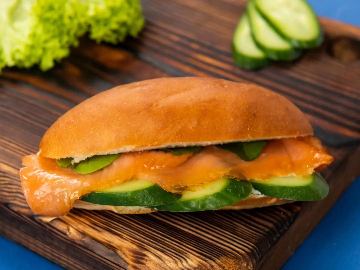 ساندوتش السلمون الصغير