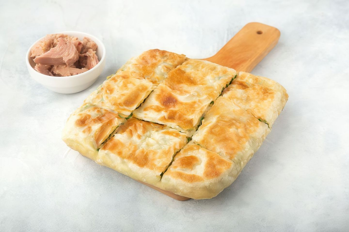 مطبق تونه