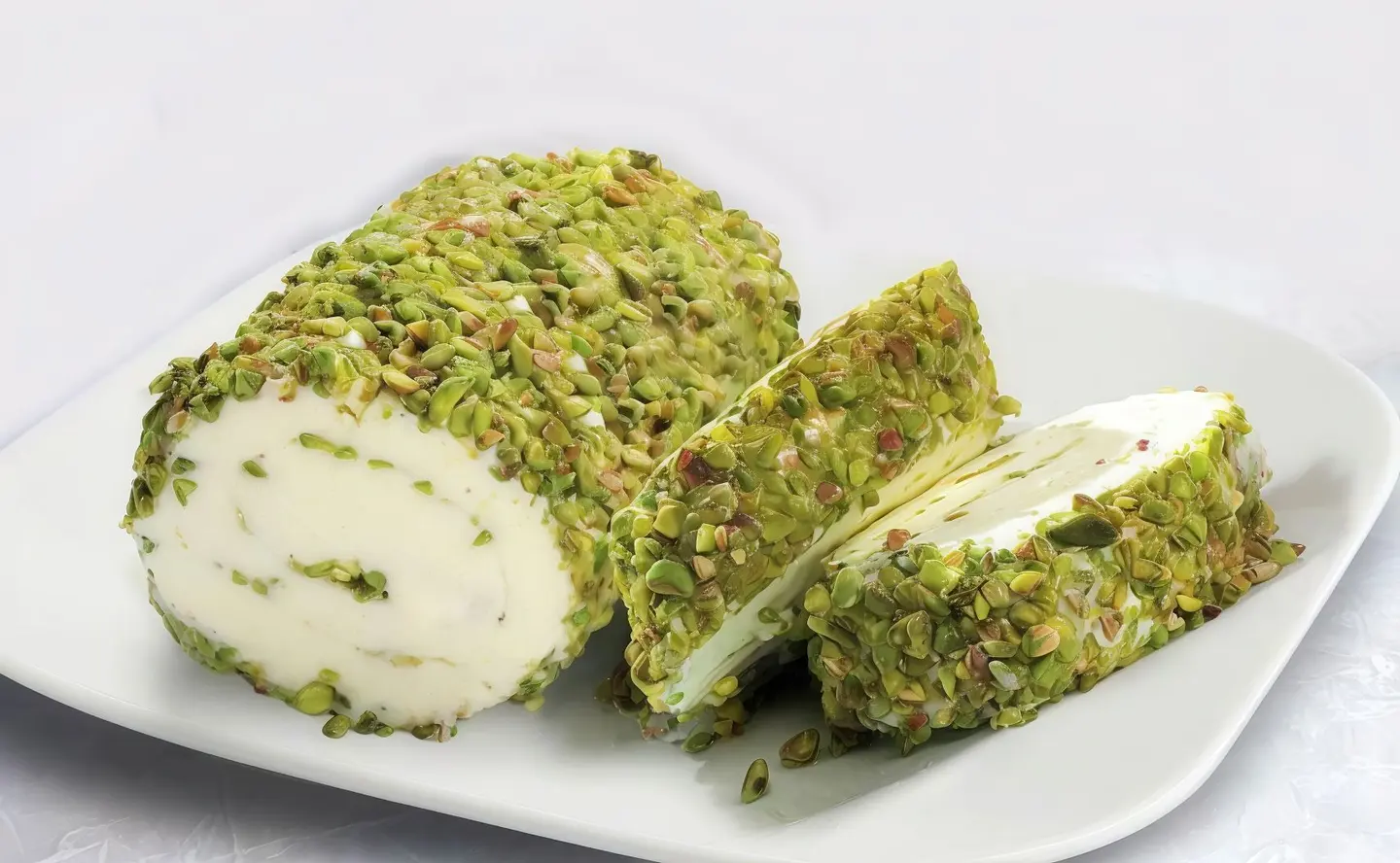 Halawani Ice Cream Roll With Pistachio