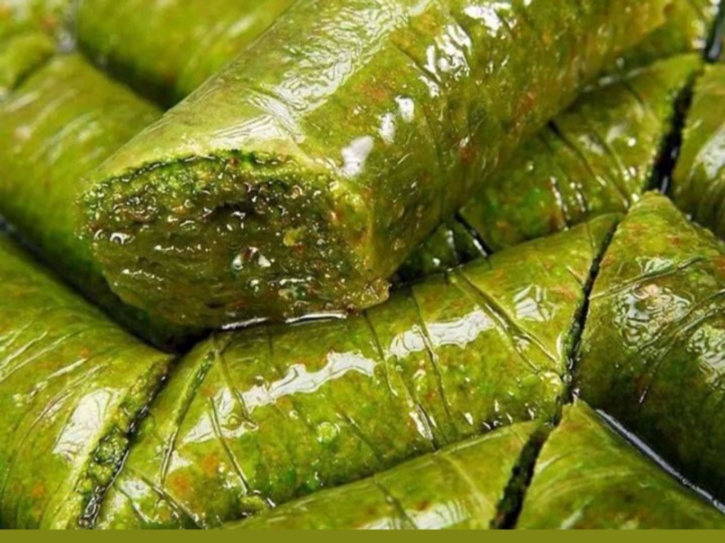 بقلاوة اصابع بالفستق - كيلو