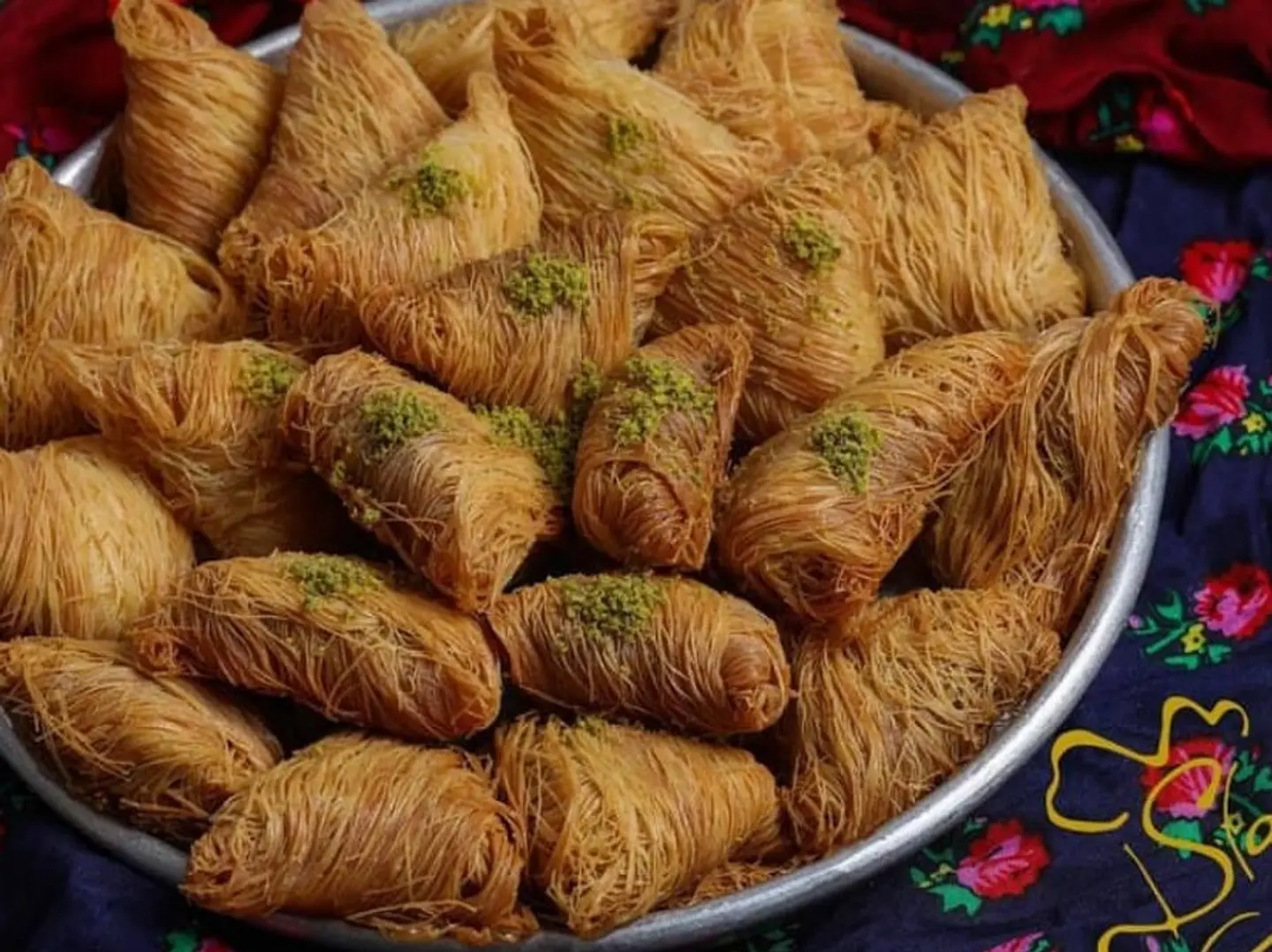 Faysaliat With Pistachio