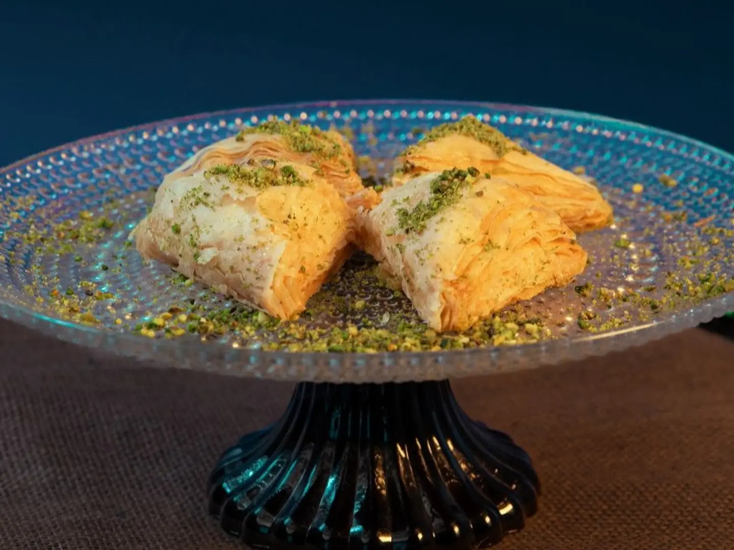 شعبيات بالفستق