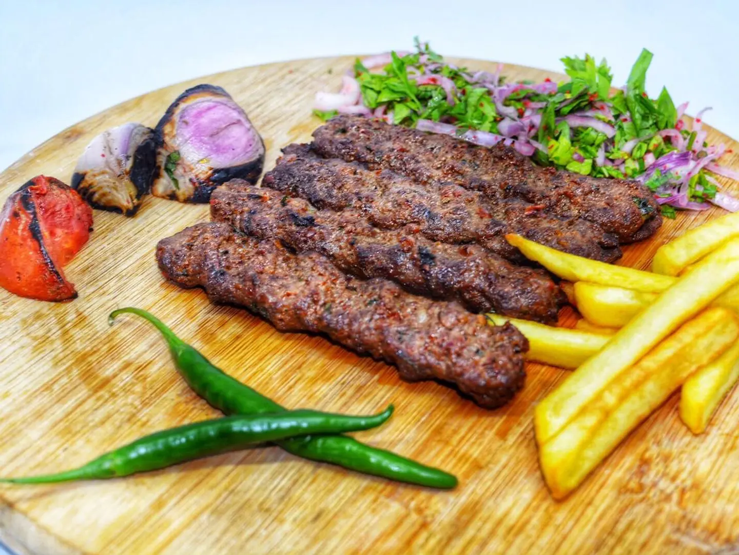 صحن كباب لحم حراق - 5 أسياخ