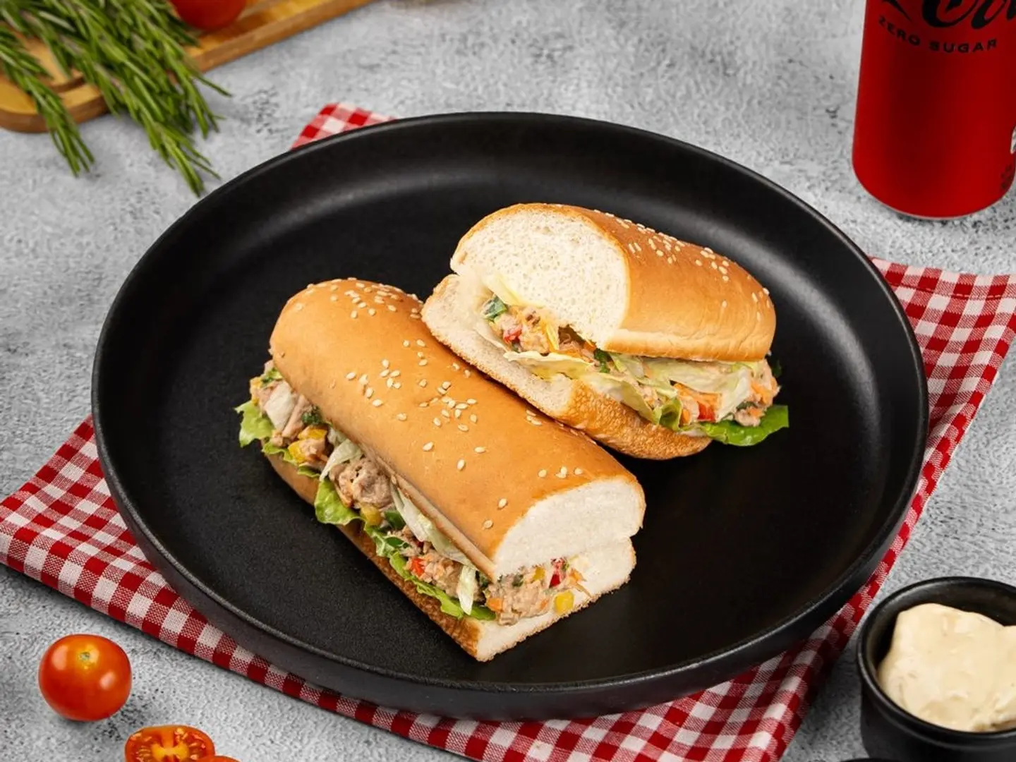 ساندويتش تونا