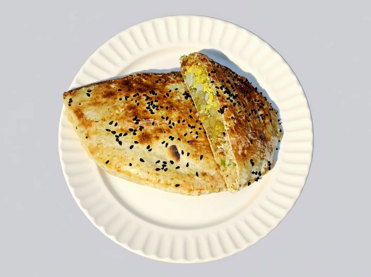 فطيرة فلافل سبيشل جبنتين وبيض