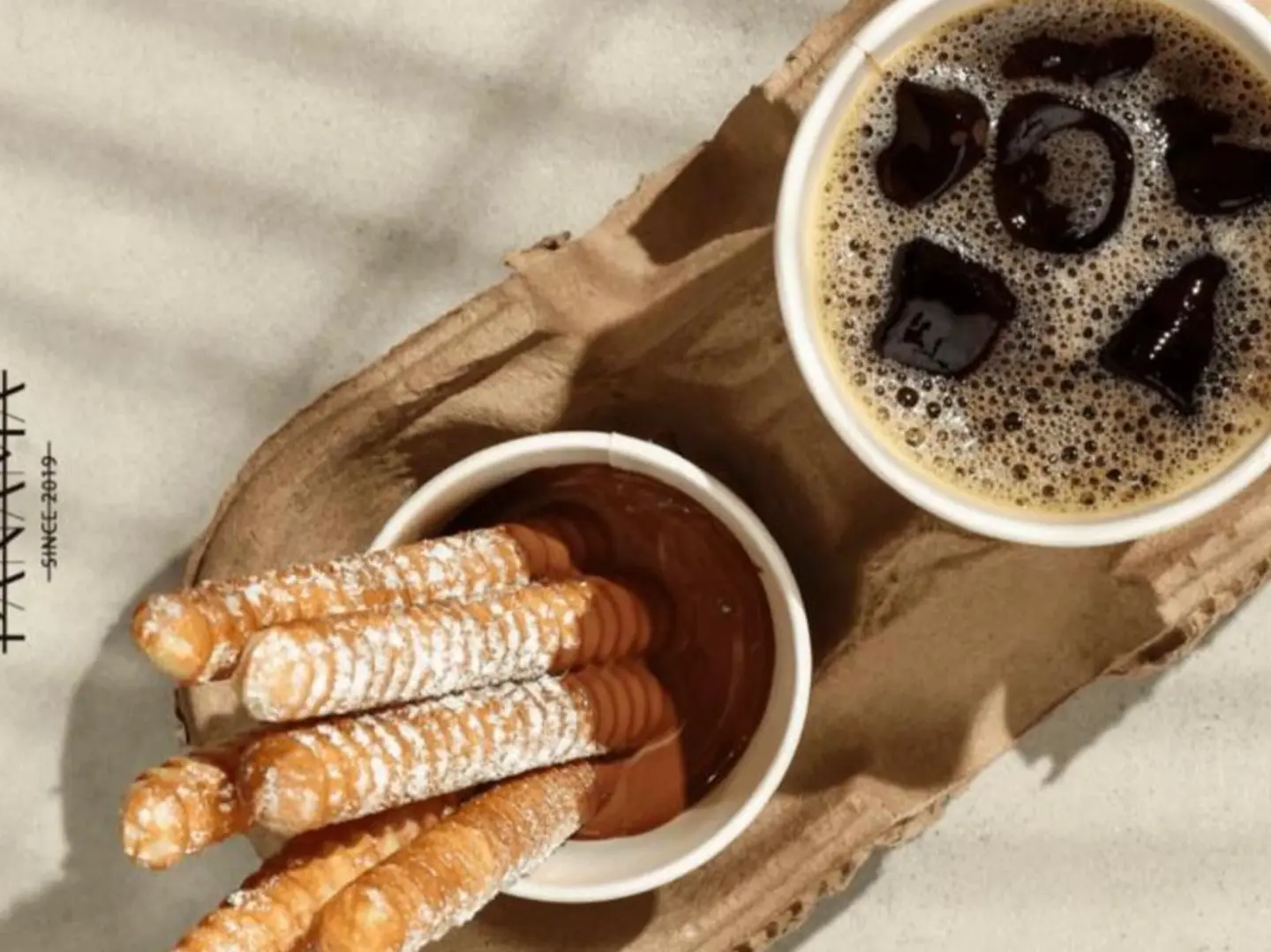 بكج القهوة ووافل ستيك
