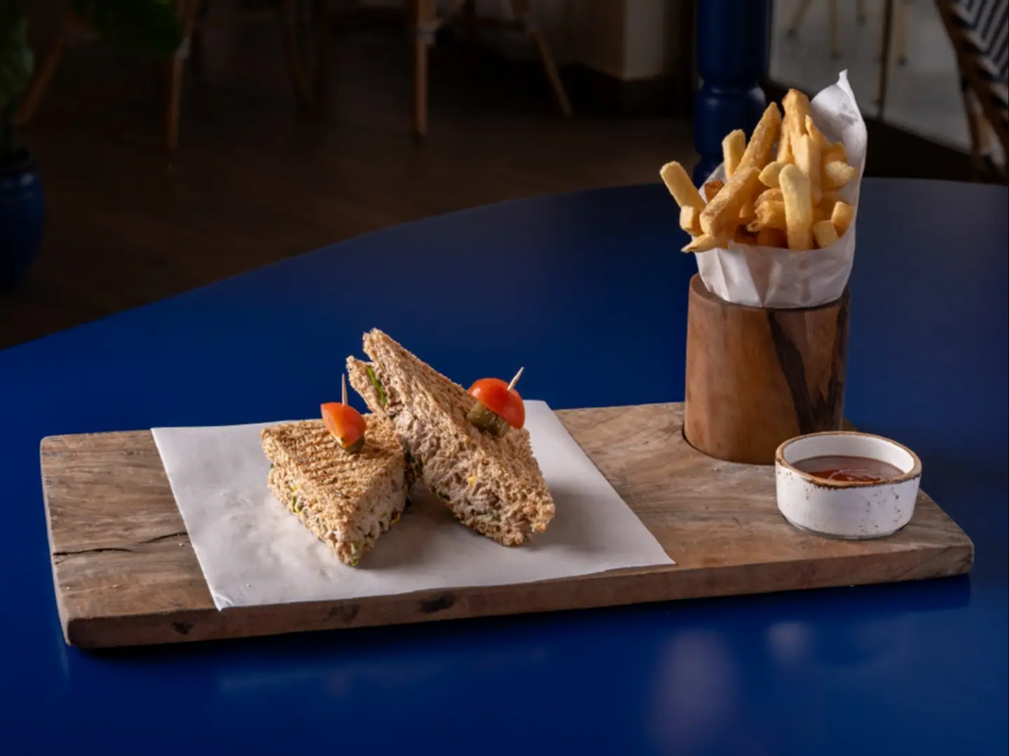 ساندوتش تونا جلوتين فري