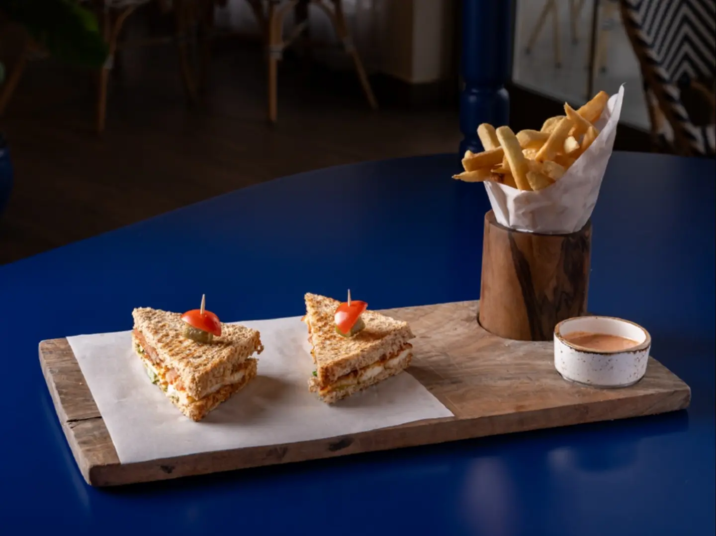 حلومي ساندويتش