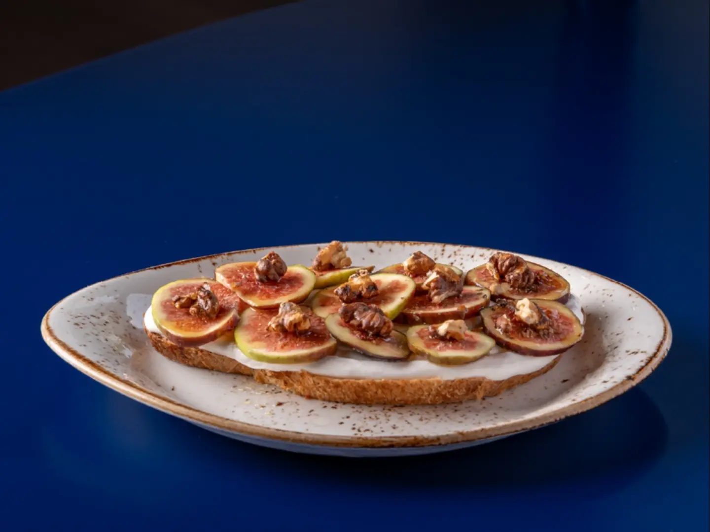 اللبنة وتين سوردو