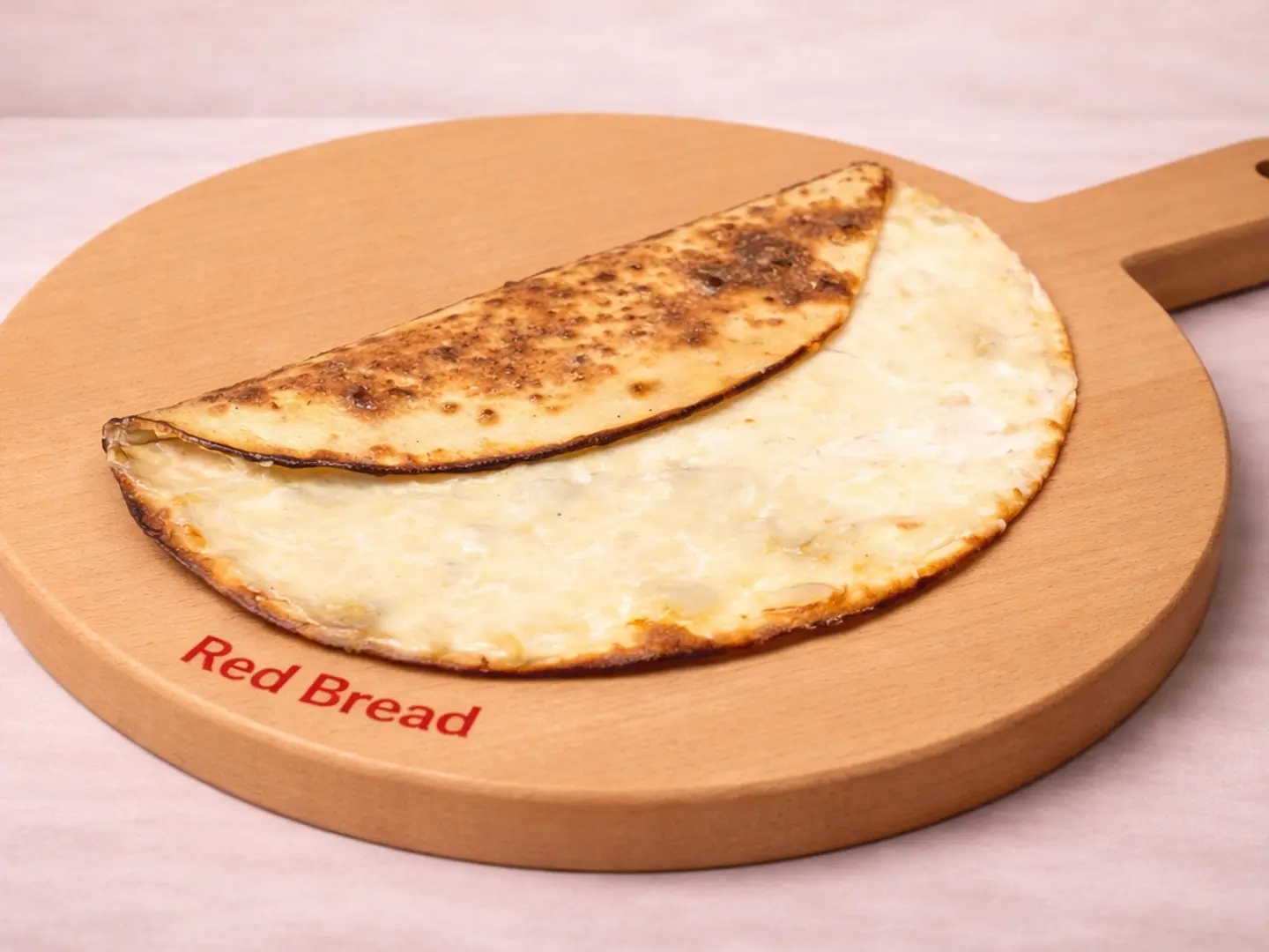 لبنة مع جبن موزريلا