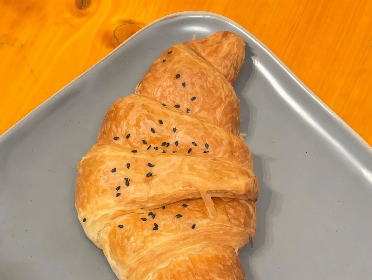 كرواسون جبنة بيضاء