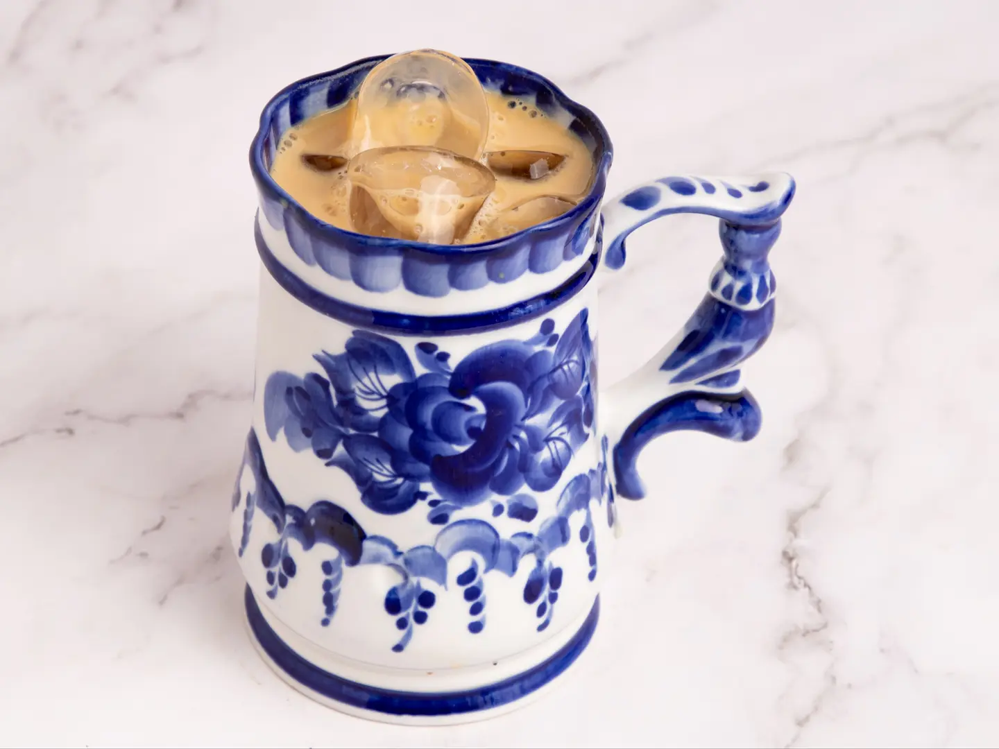 لاتي كيكة العسل بارد