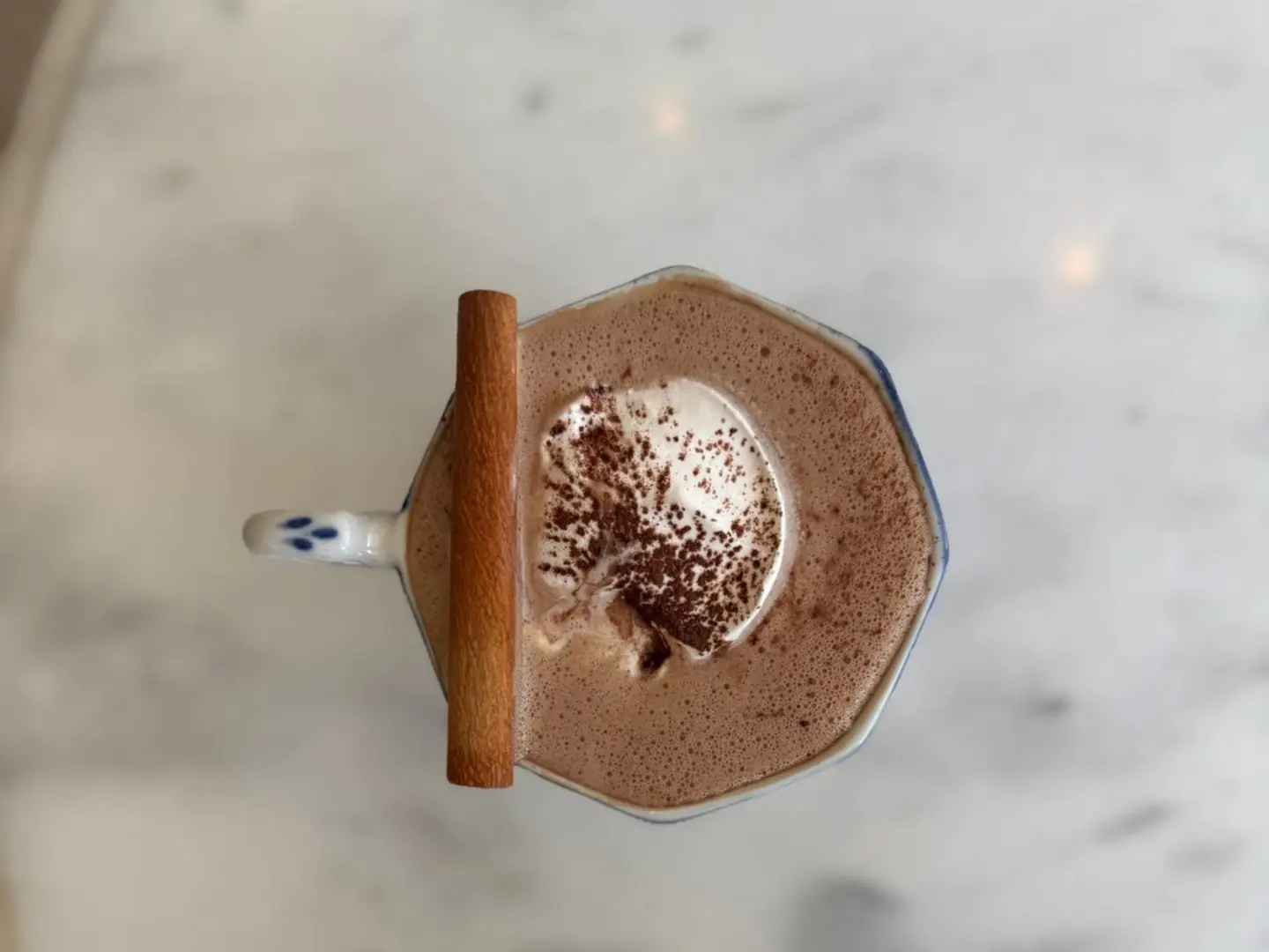 هوني موني هوت شوكليت