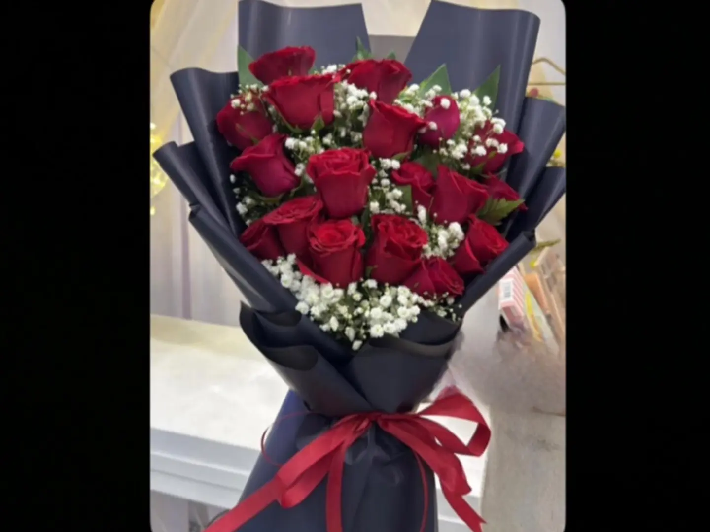 باقه حمراء مفروده