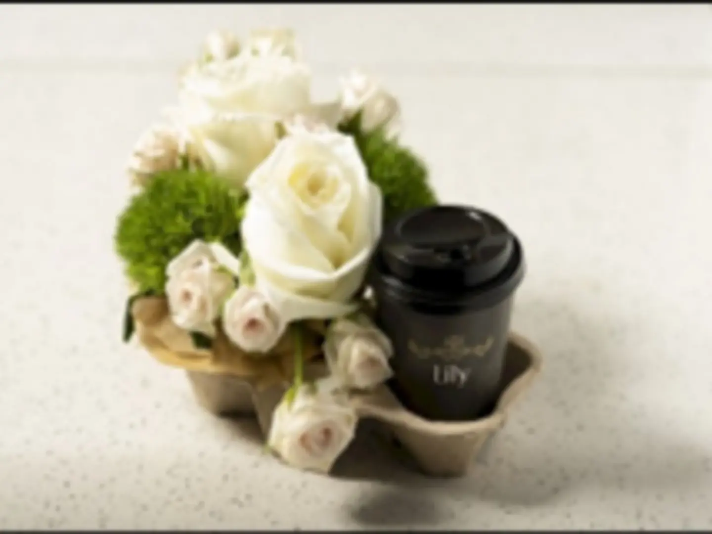 ورد وقهوة (حامل اكواب)