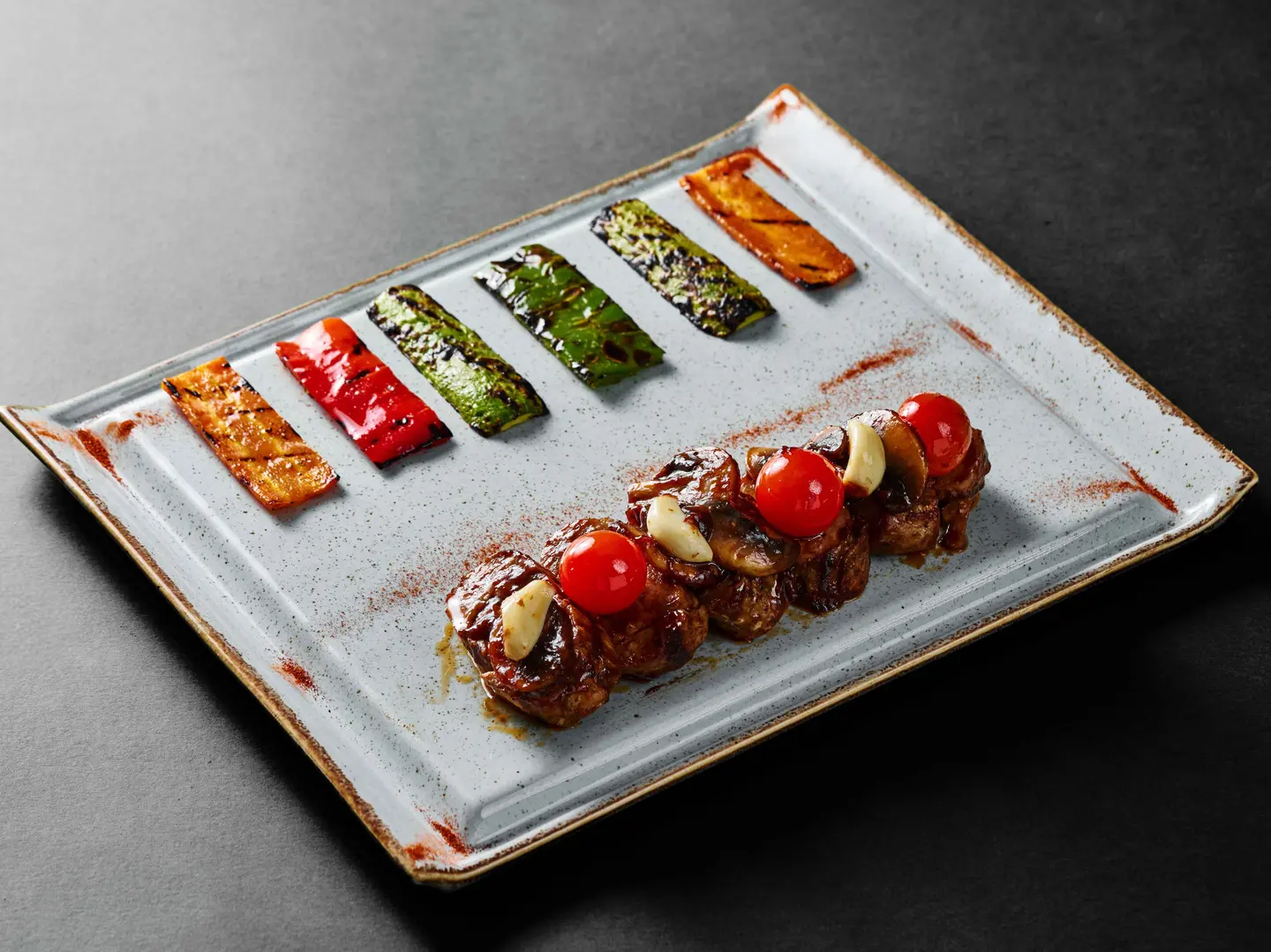 لحم عجل مشوي