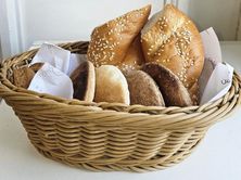 سلة خبز
