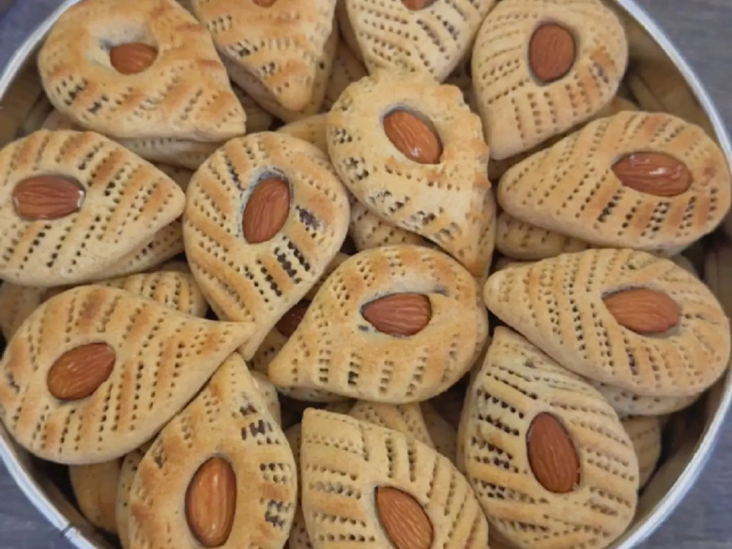 Loulouwa Special Ma'amoul