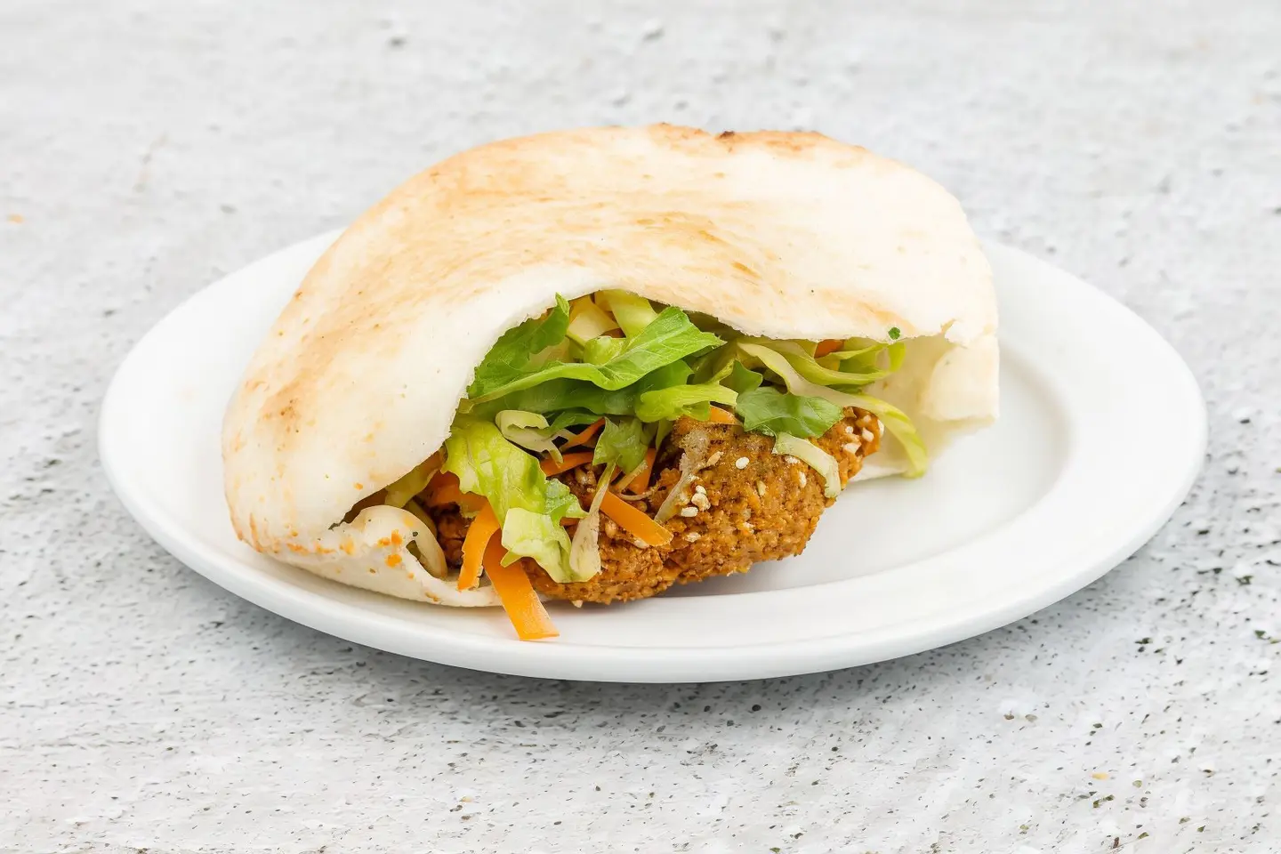 ساندوتش فلافل محشية اسكندراني