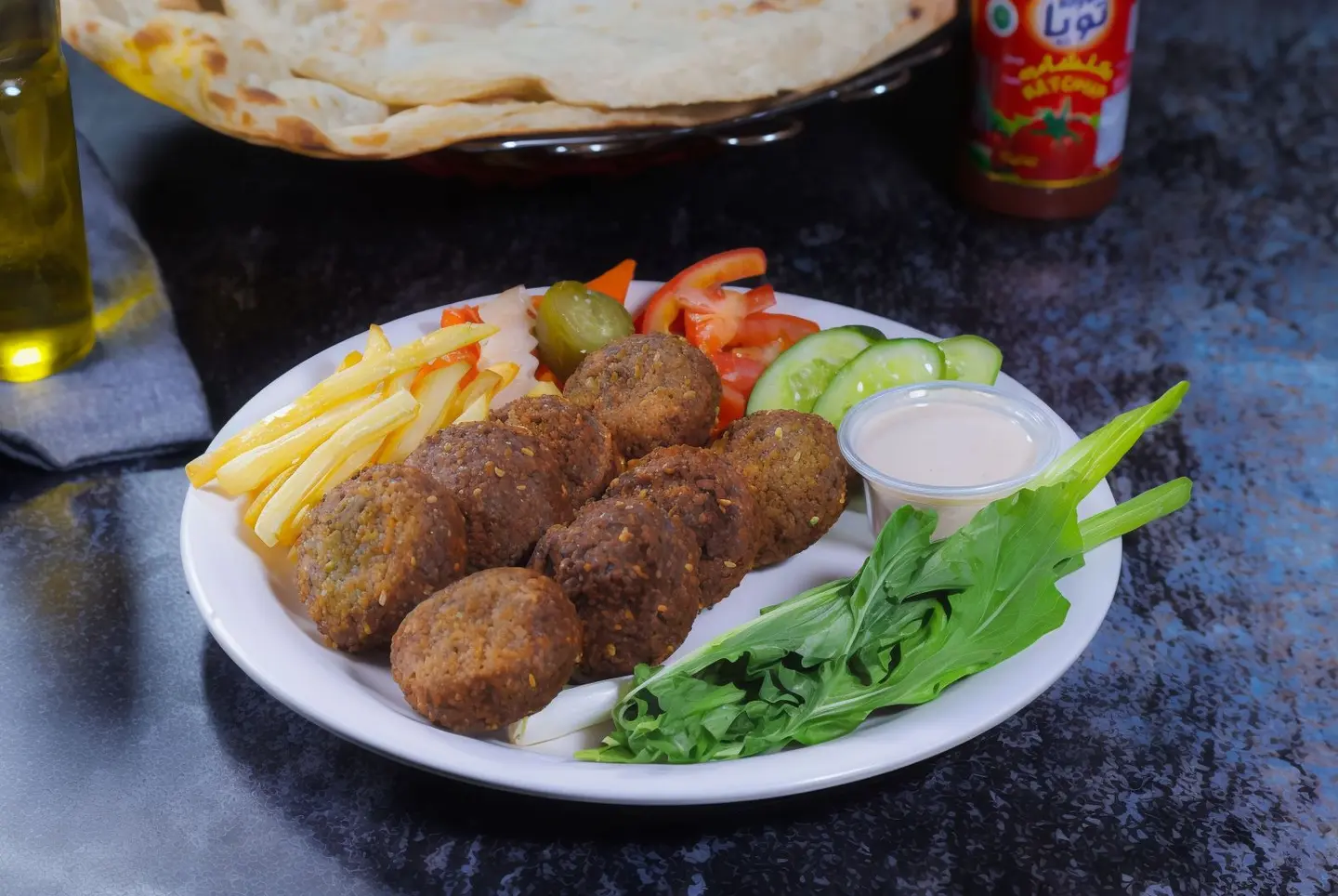 صحن فلافل صغير