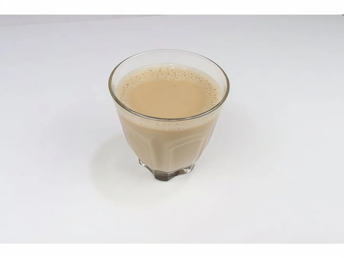 كوب شاي حليب