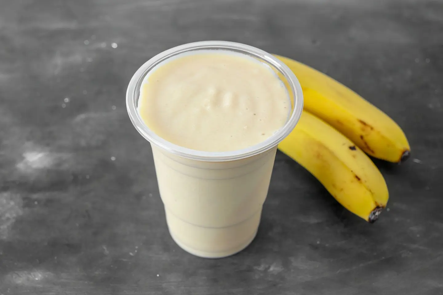 موز بالحليب - وسط