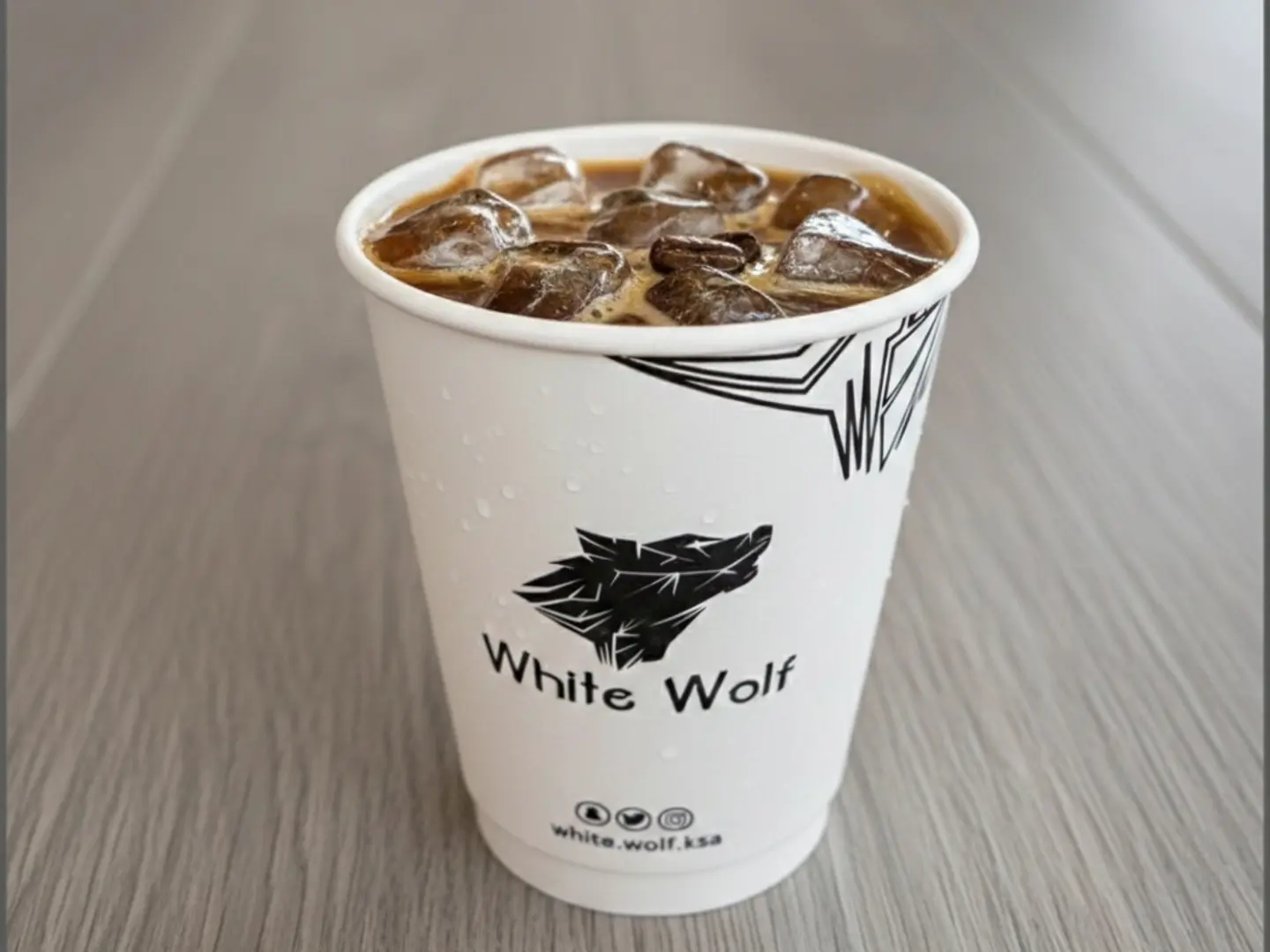 قهوة سوداء باردة